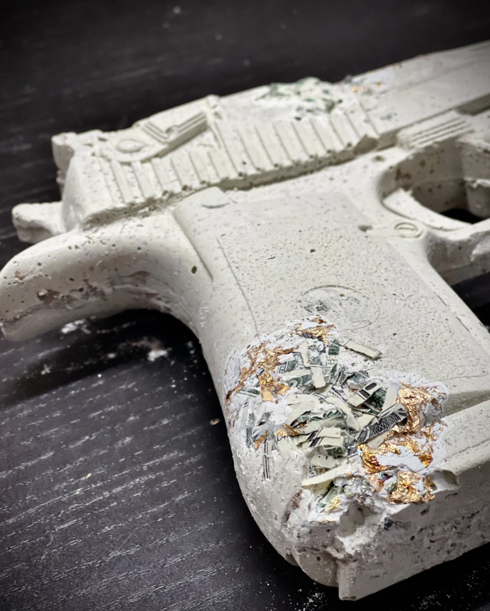 Deserted Eagle - RYR